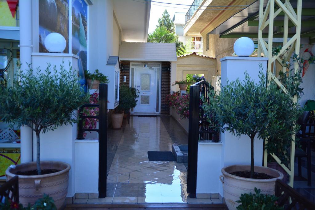 Giorgos Apartments Sea View Olympiaki Akti Exterior photo