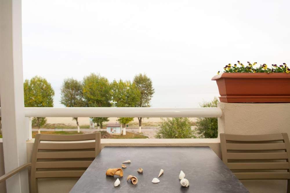 Giorgos Apartments Sea View Olympiaki Akti Exterior photo